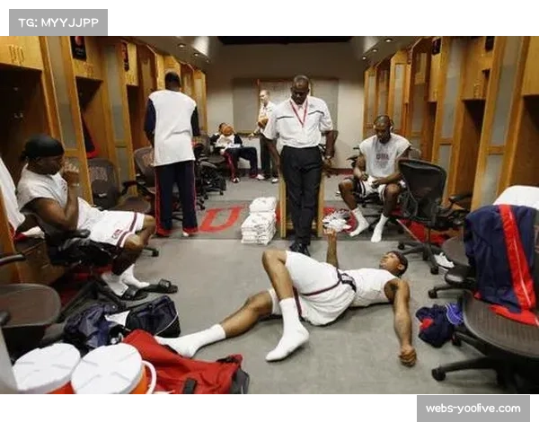 勇士交易流言发酵，更衣室气氛面临考验