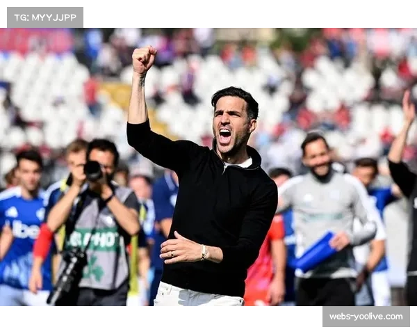 切尔西帅位聚焦罗塞尼尔与法布雷加斯,球迷呼吁传统回归